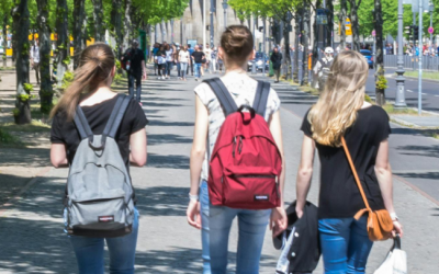 Este verano, que lo único que no tenga límites sea tu mundo: Cursos Intensivos 2026